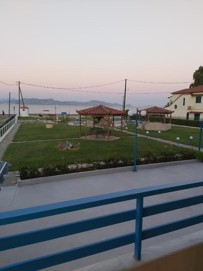Akrogiali Míloi Exteriér fotografie